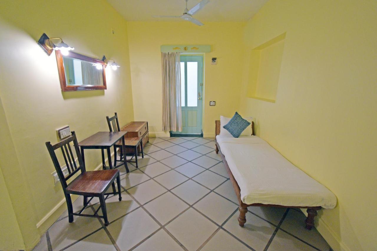 Hotel Villa Des Gouverneurs Pondicherry Ngoại thất bức ảnh